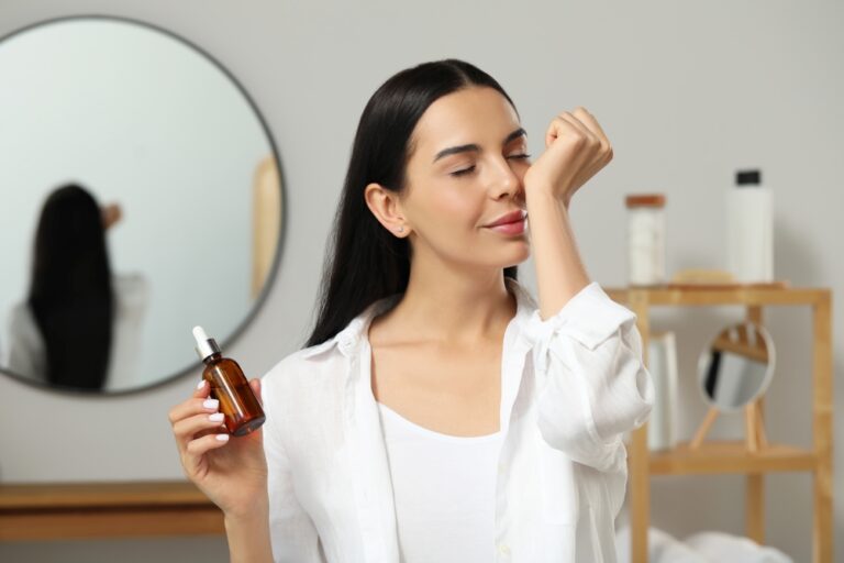 smelling alcohol for nausea
