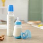 glass vs plastic baby bottles
