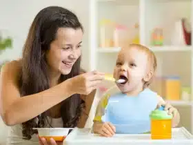 what when and how to start solid food to your baby