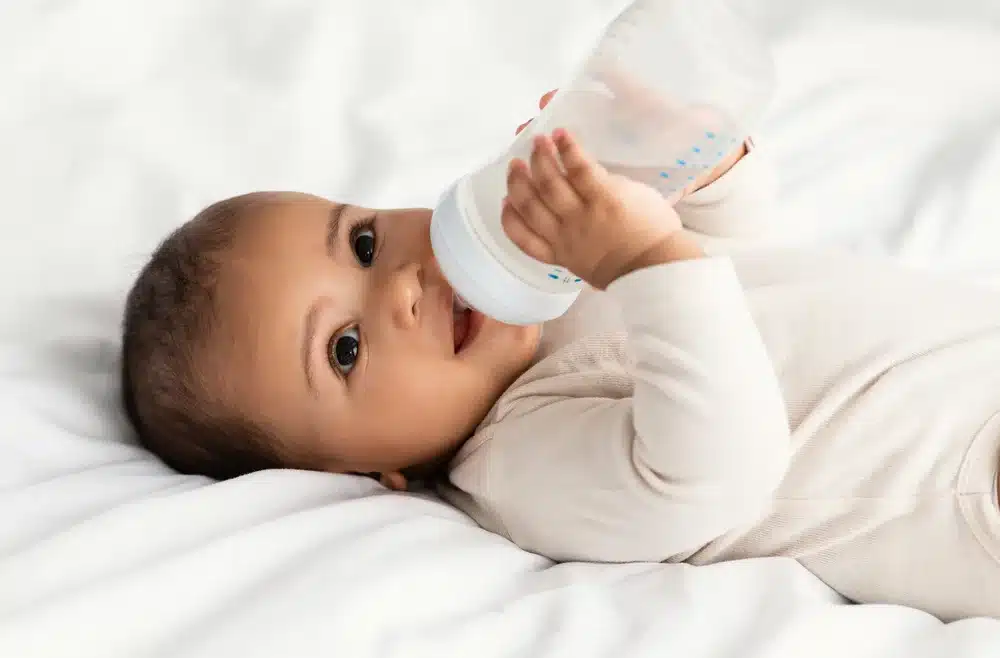 Baby drink spoiled milk