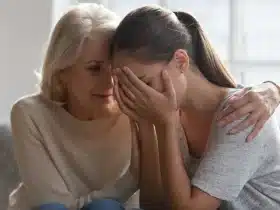 comfort their kids after tragedy