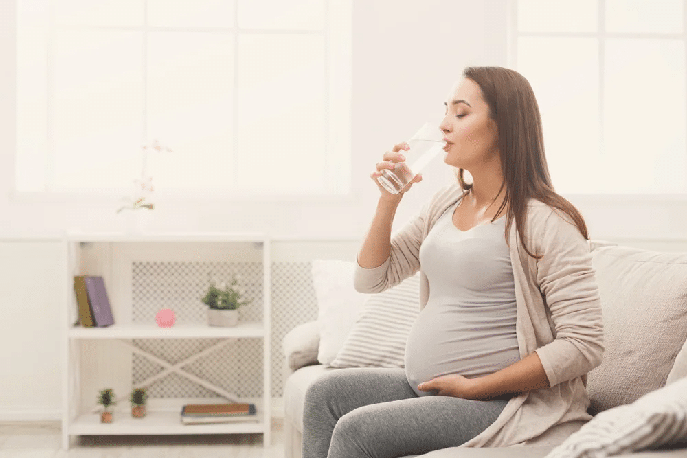 excessive drinking water during pregnancy