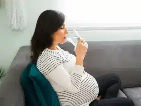 pregnant women feeling thirsty during pregnancy