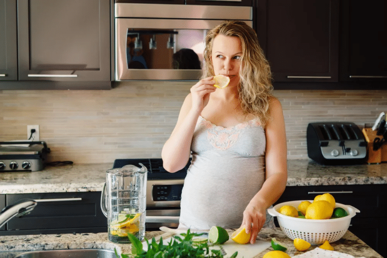 is it safe to drink lemonade while pregnant